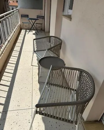 Agencia Oxford 5e Cannes